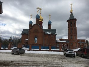 Православный храм Церковь Покрова Пресвятой Богородицы, Кодинск, фото