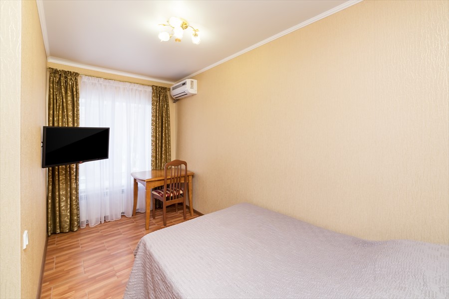 Фото Четыре сезона