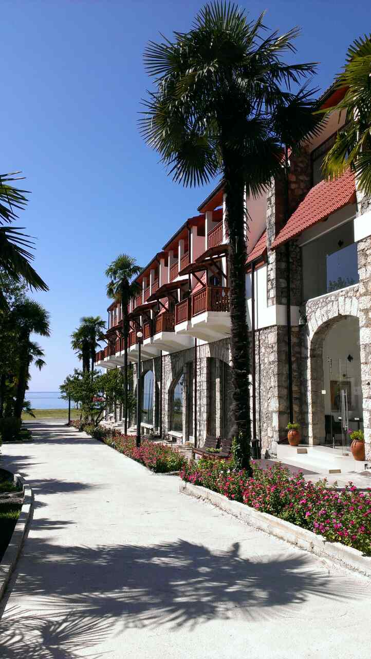 Фото отеля 3