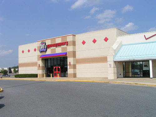 Shopping mall Dover Mall, Dover, photo