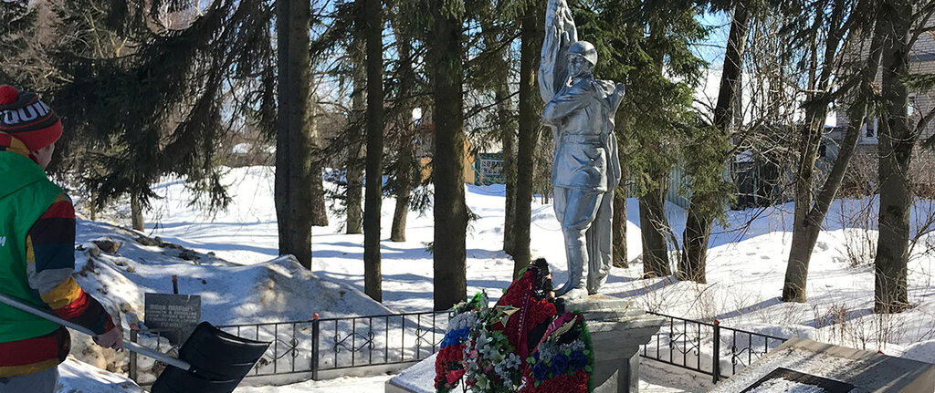 Monumento, memorial Братская могила воинов, павших в Великой Отечественной войне, , foto