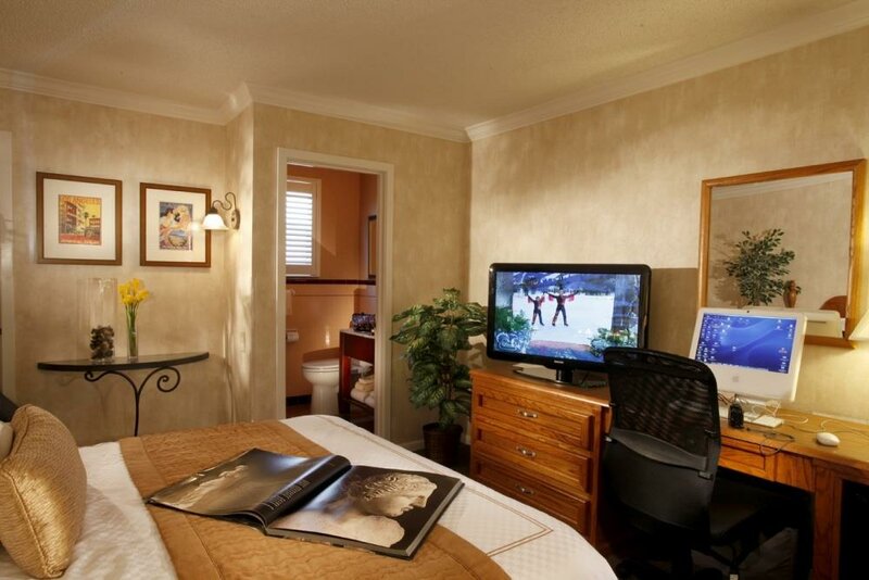 Гостиница Sfo El Rancho Inn SureStay Collection by Best Western