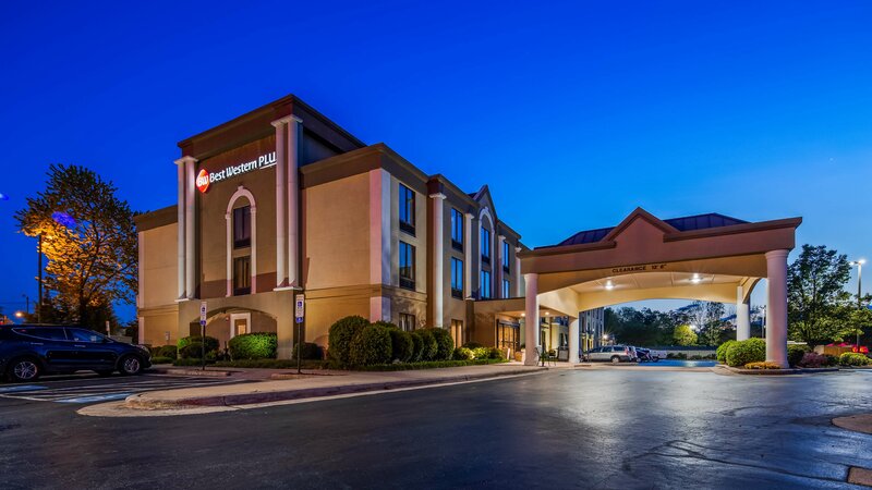 Гостиница Best Western Plus Greensboro/Coliseum Area