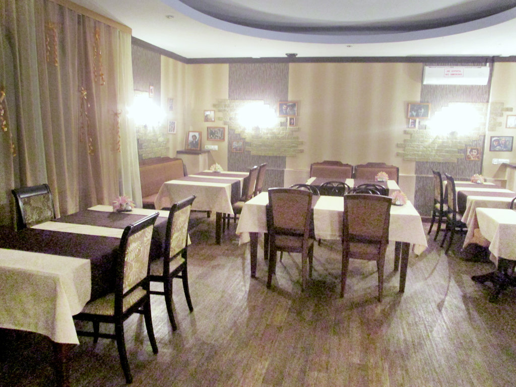 Кафе 12 стульев саранск