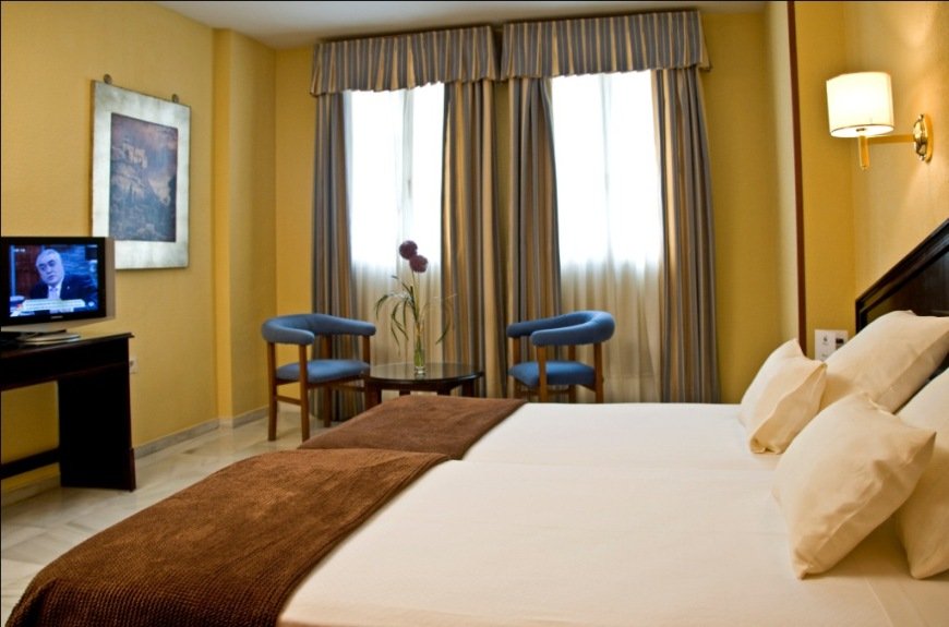 Фото Hotel Porcel Navas