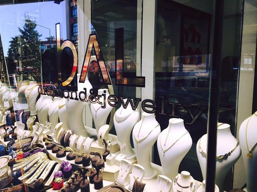 Bal Kuyumculuk Fotoğraf 3