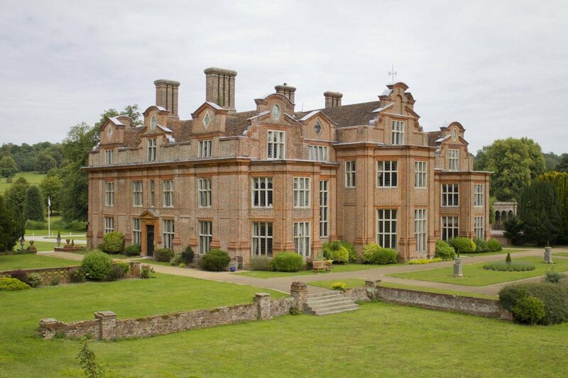 Гостиница Broome Park Golf & Country Club