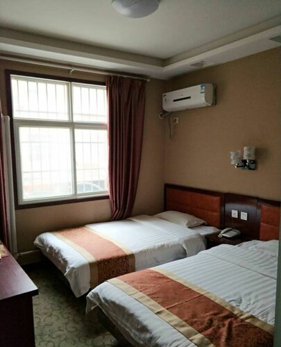 Гостиница Qinxing Hotel в Сиане