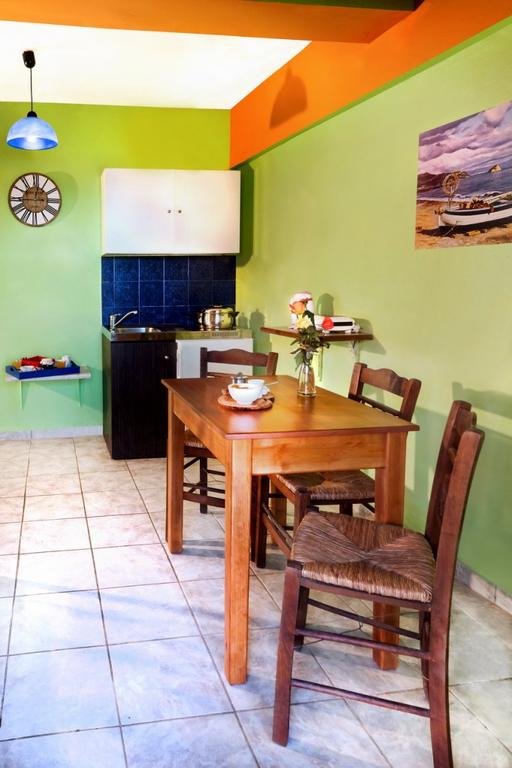 Фото Haroula Apartments