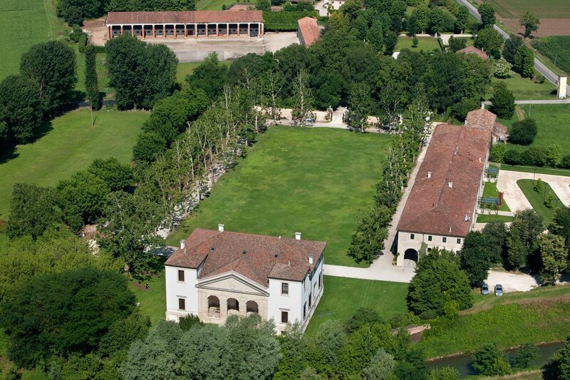 Гостиница La Barchessa di Villa Pisani