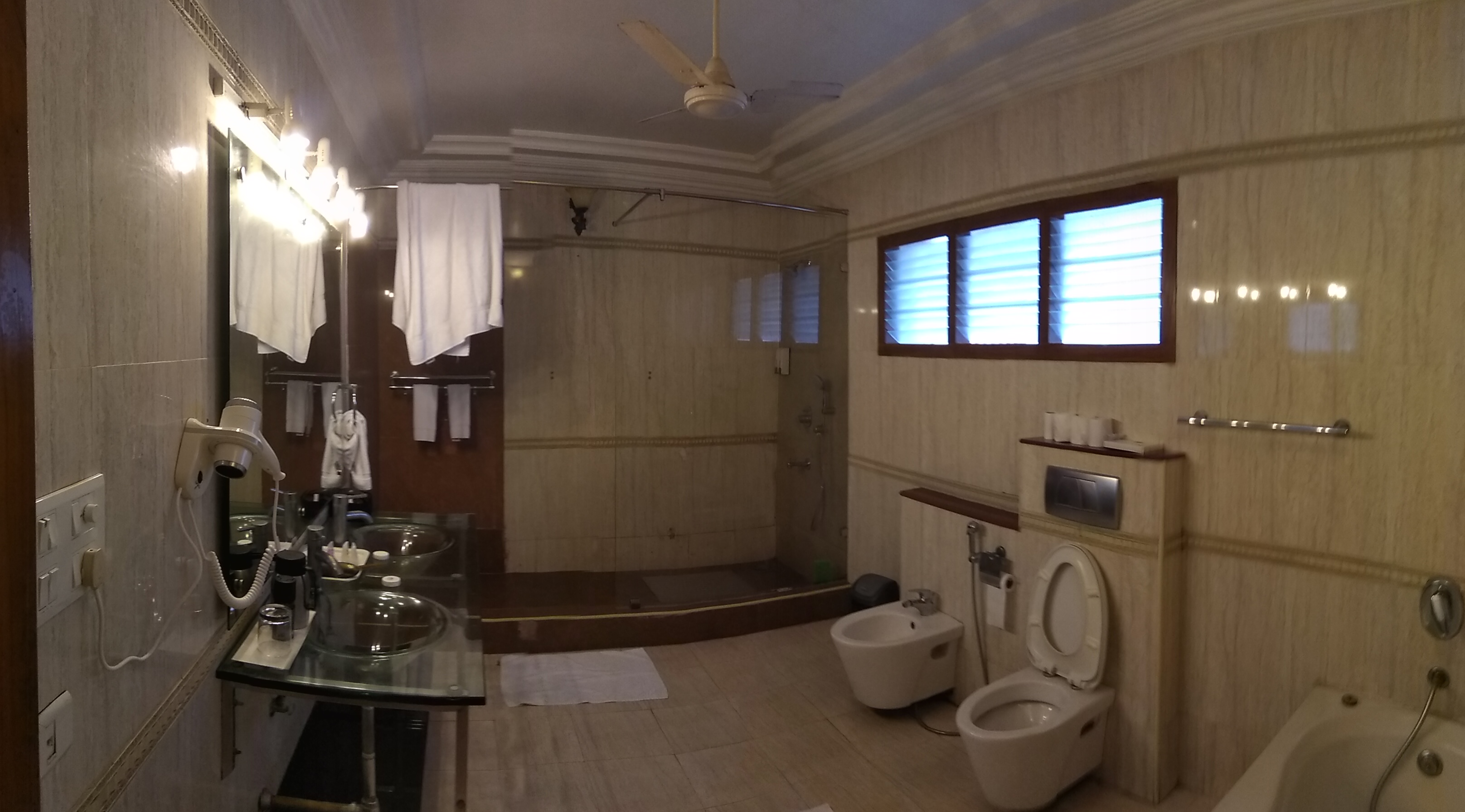 Фото Ideal Beach Resort