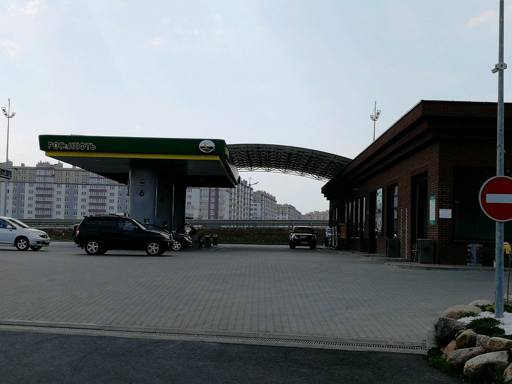 Gas station Ros&neft. Azk Okruzhnoy, Kaliningrad Oblast, photo