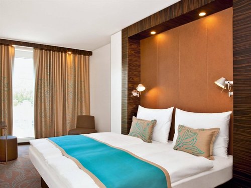 Гостиница Motel One Bremen в Бремене
