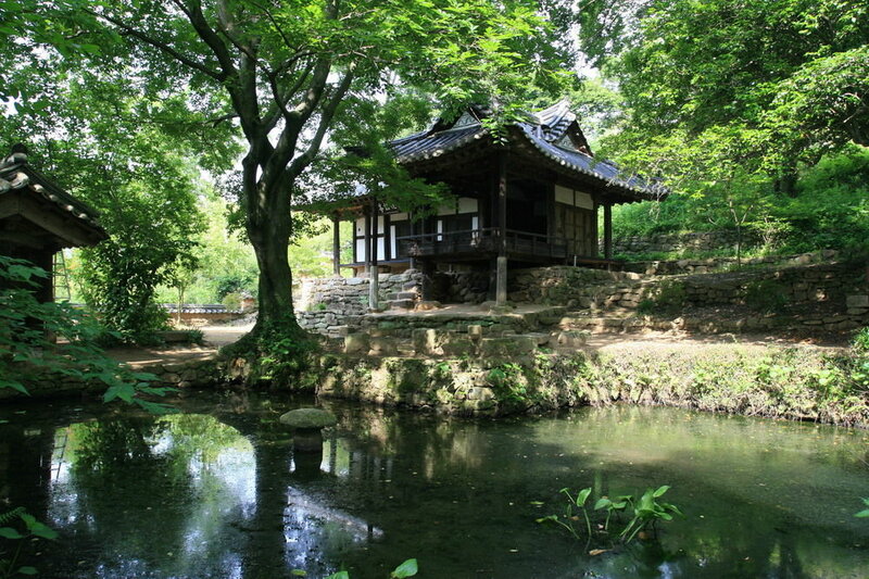 Yi Jin-rae's Historic House