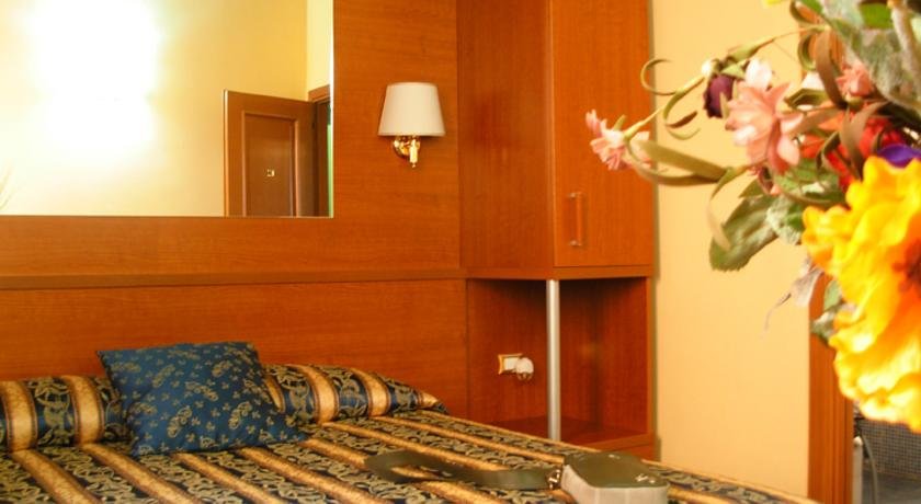 Фото Reginella Suites