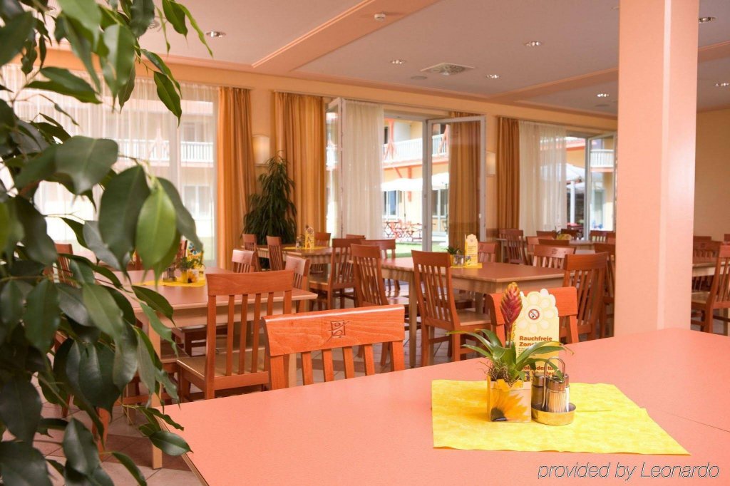 Фото JUFA Hotel Nördlingen