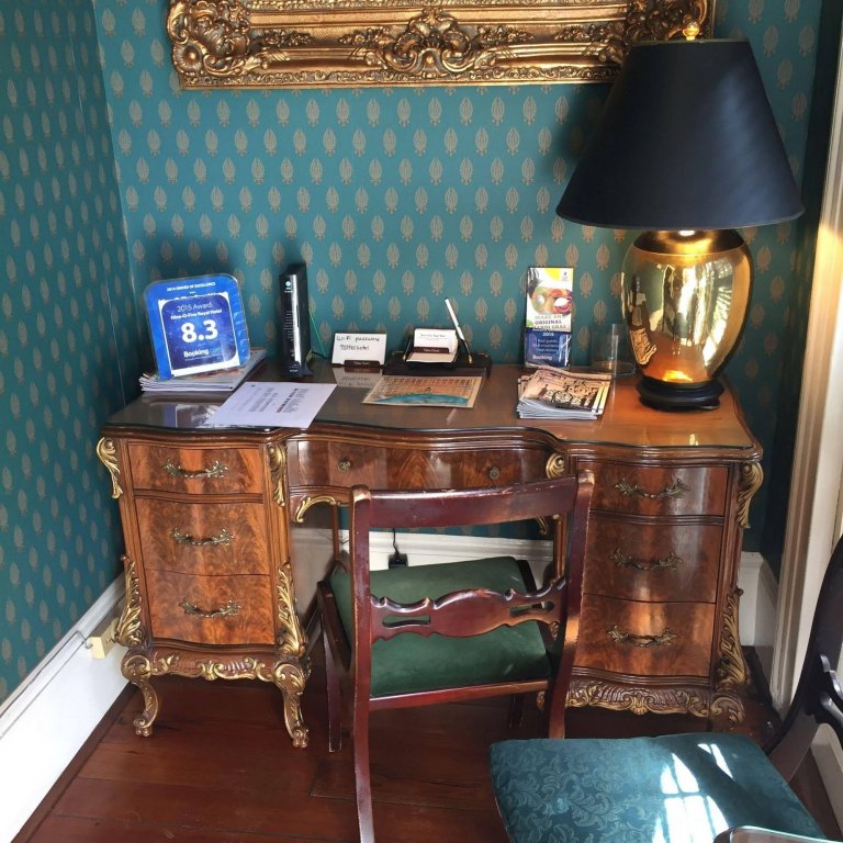 Фото Nine O Five Royal Hotel