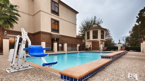 Гостиница Best Western Plus North Houston Inn & Suites