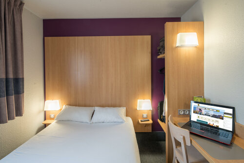 Гостиница B&b Hotel Grenoble Centre Verlaine в Эшироле