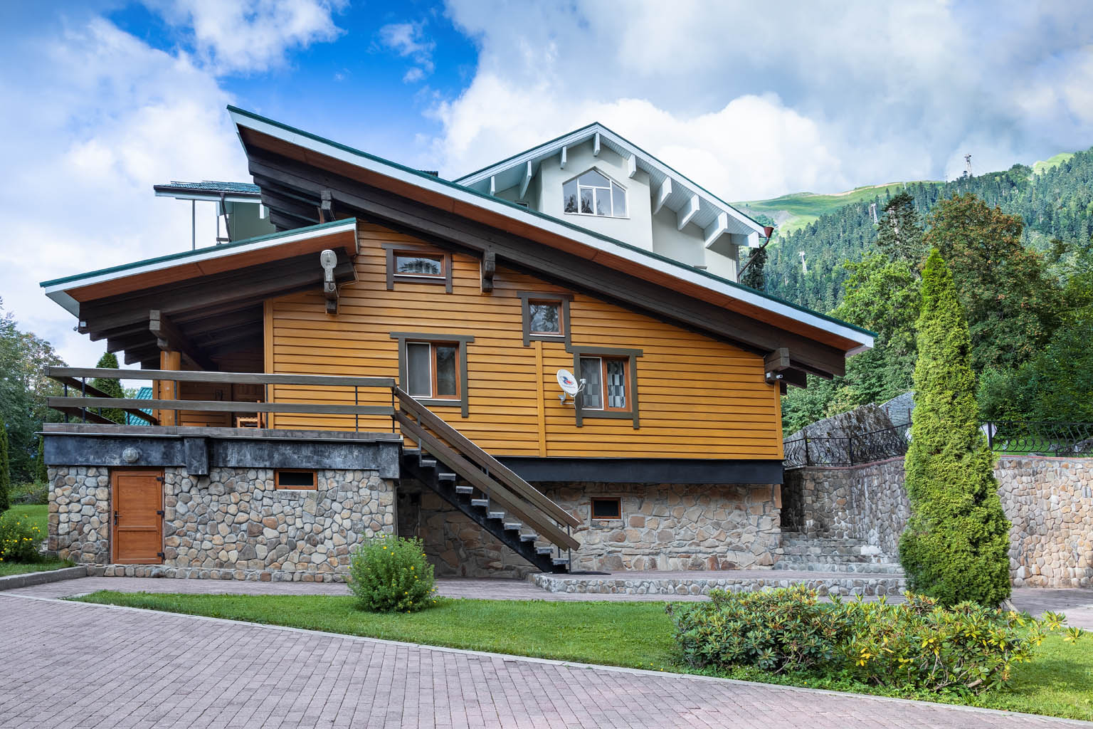 Фото Белалакая