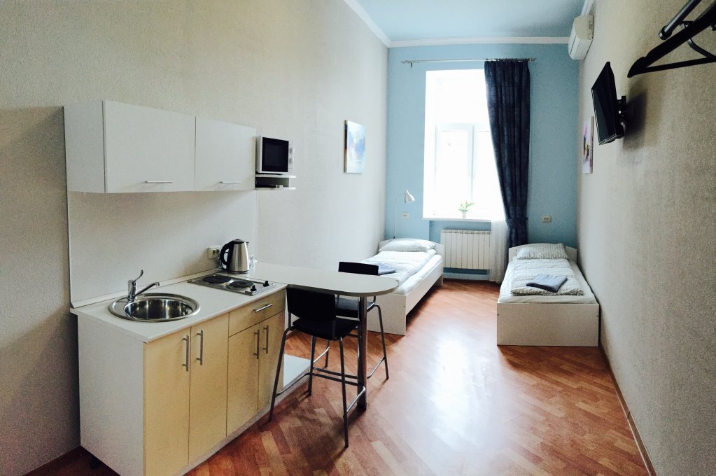 Фото В центре