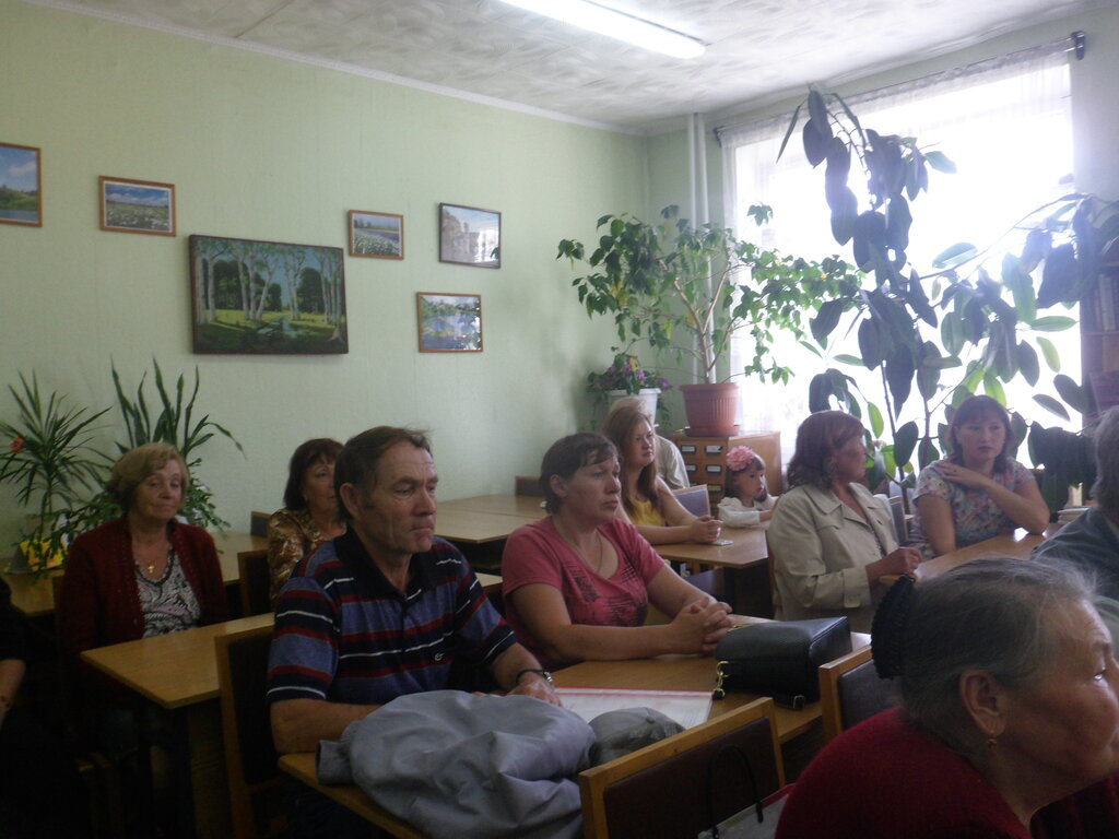 Library Mbuk Sovetskaya mezhmunitsipalnaya bibliotechnaya sistema Prozorovskaya selskaya biblioteka, Kirov Oblast, photo