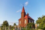 Католическая часовня святого Юрия (Grodzienskaja Region, Shchuchynski District, Astrynski Rural Council, Agricultural Settlement of Novy Dvor), chapel, memorial cross
