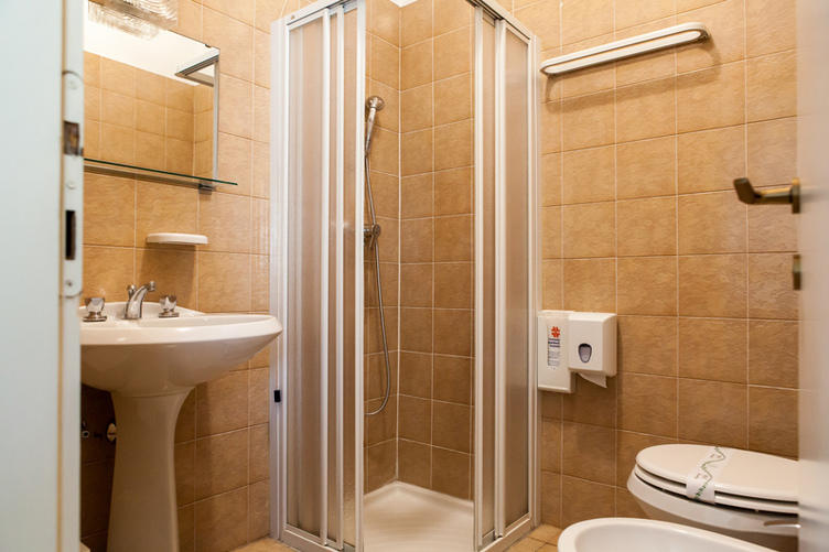 Фото Athos Hotel