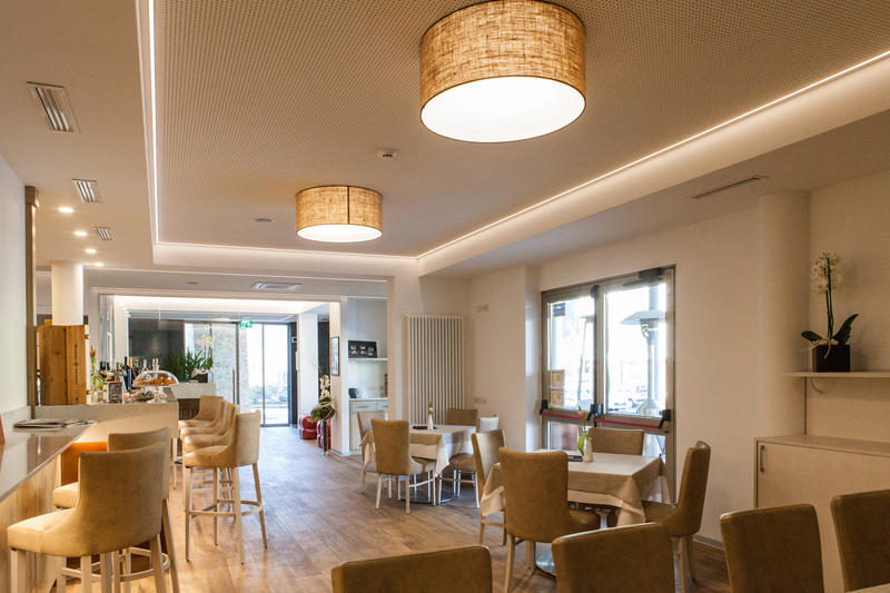 Фото Athos Hotel