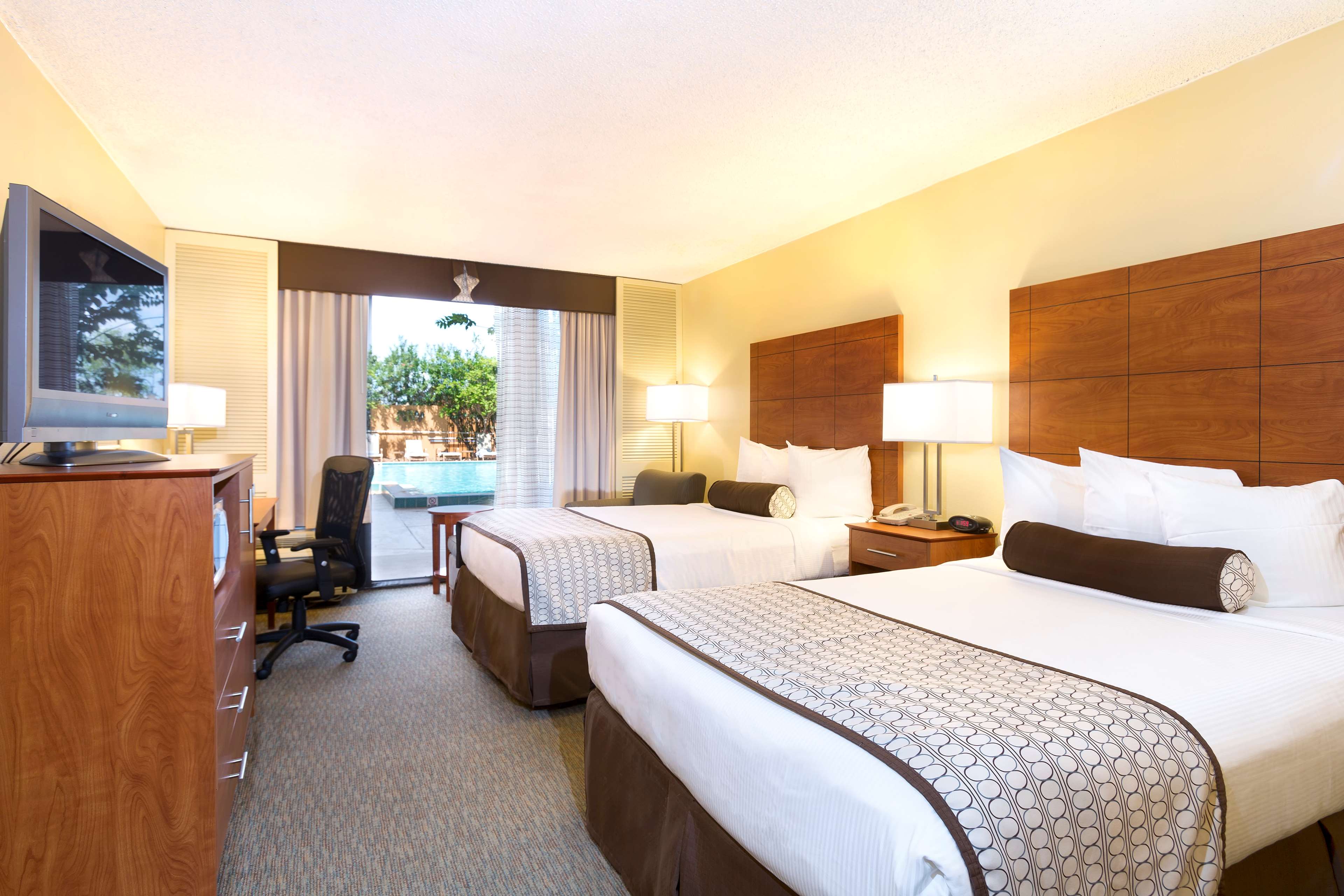 Фото Best Western Orlando Gateway Hotel
