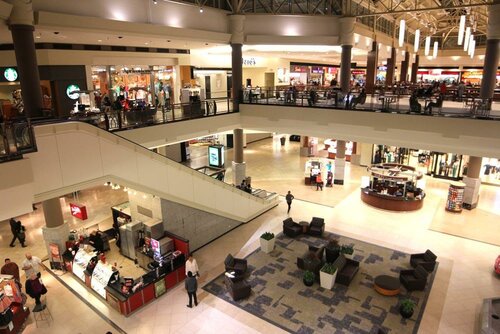 Shopping mall Penn Square Mall, Oklahoma City, photo