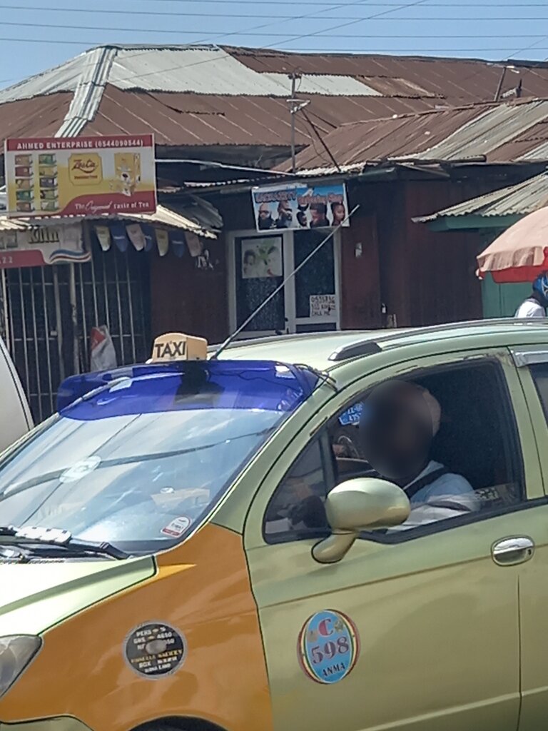 Barber shop Lackzett, Accra, photo
