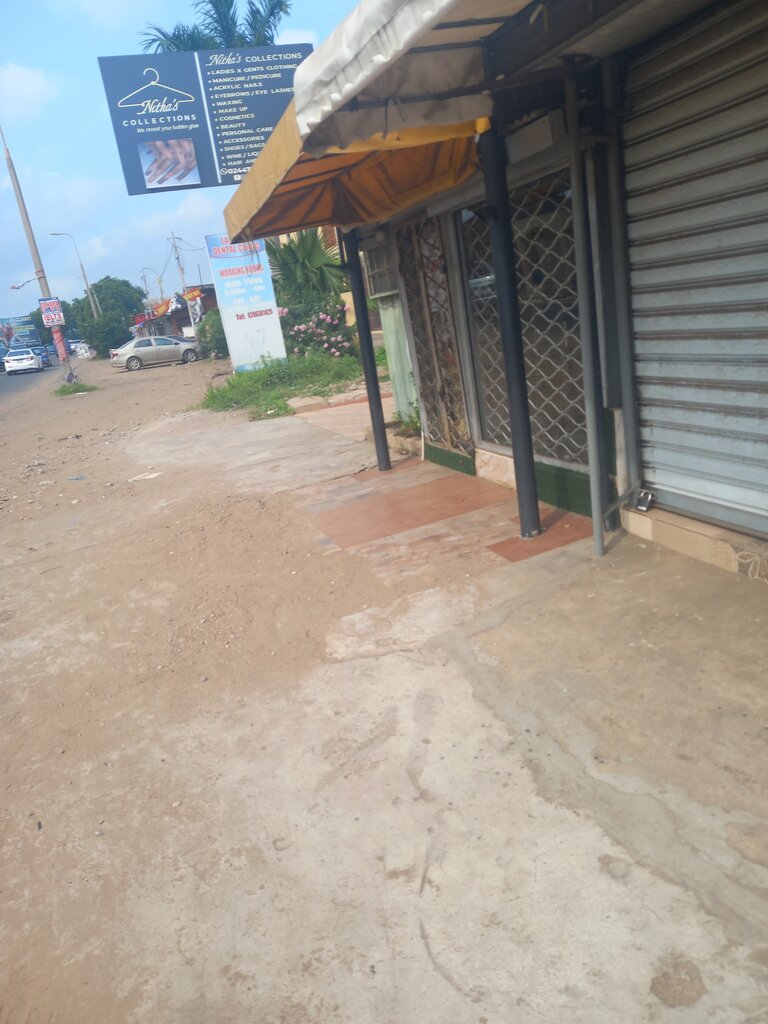 Clothing store Nitha's Collection, Accra, photo