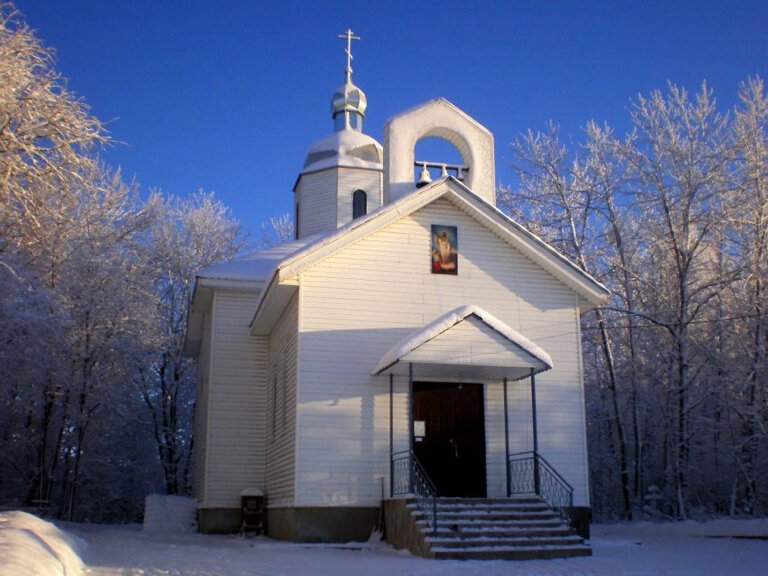 Orthodox church Tserkov Voskreseniya Slovushchego V Pikalyovo, Pikalevo, photo