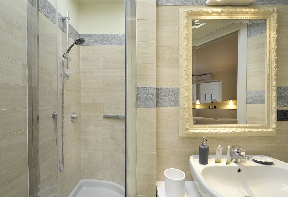 Фото At Home Heart of Milan - Manzoni