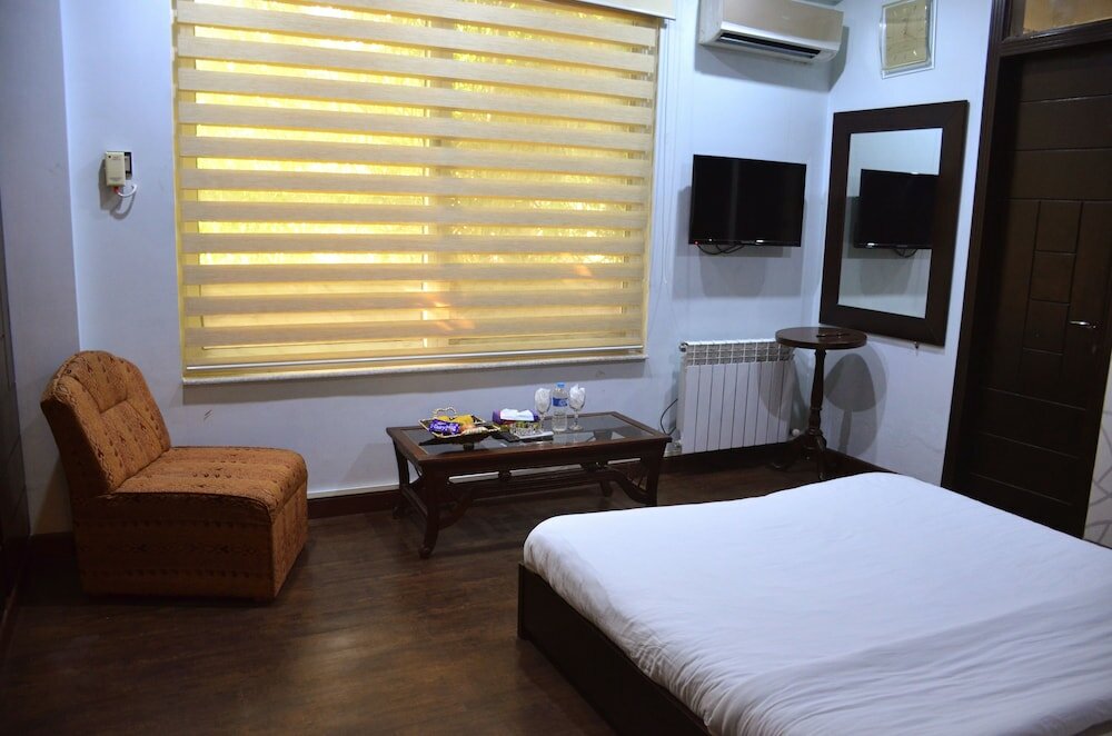 Фото Gofas Lodge