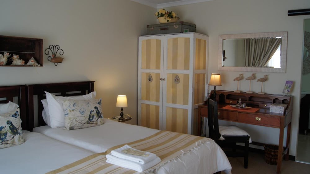 Фото Cunningham Cottage Guest House