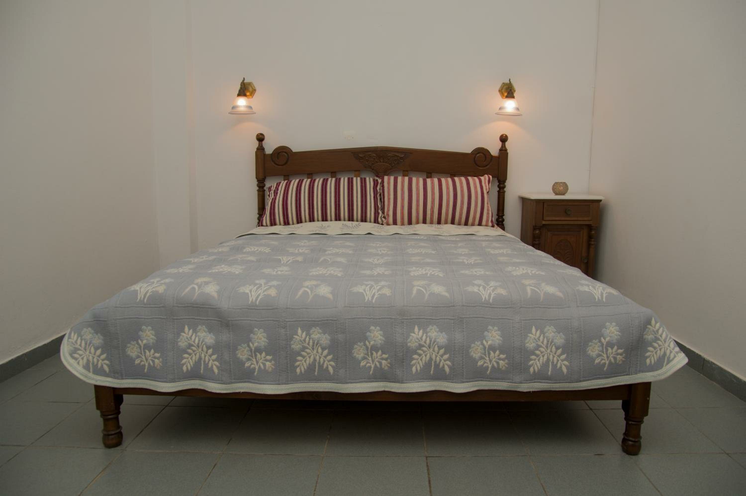 Фото Erato Apartments