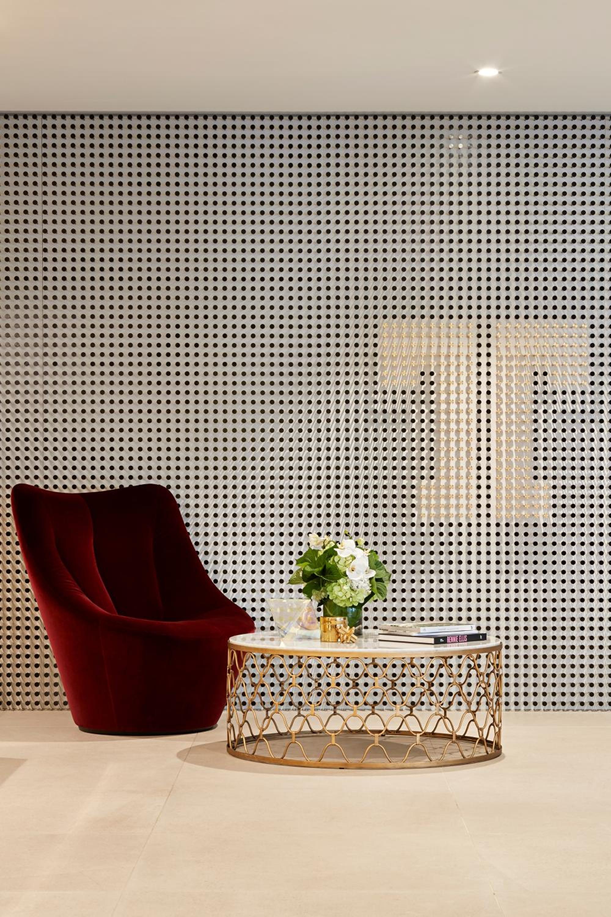 Фото Tyrian Serviced Apartments - Albert Park Lake