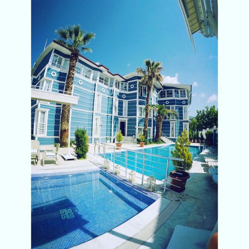 Гостиница Melrose Viewpoint Hotel в Меркезэфенди