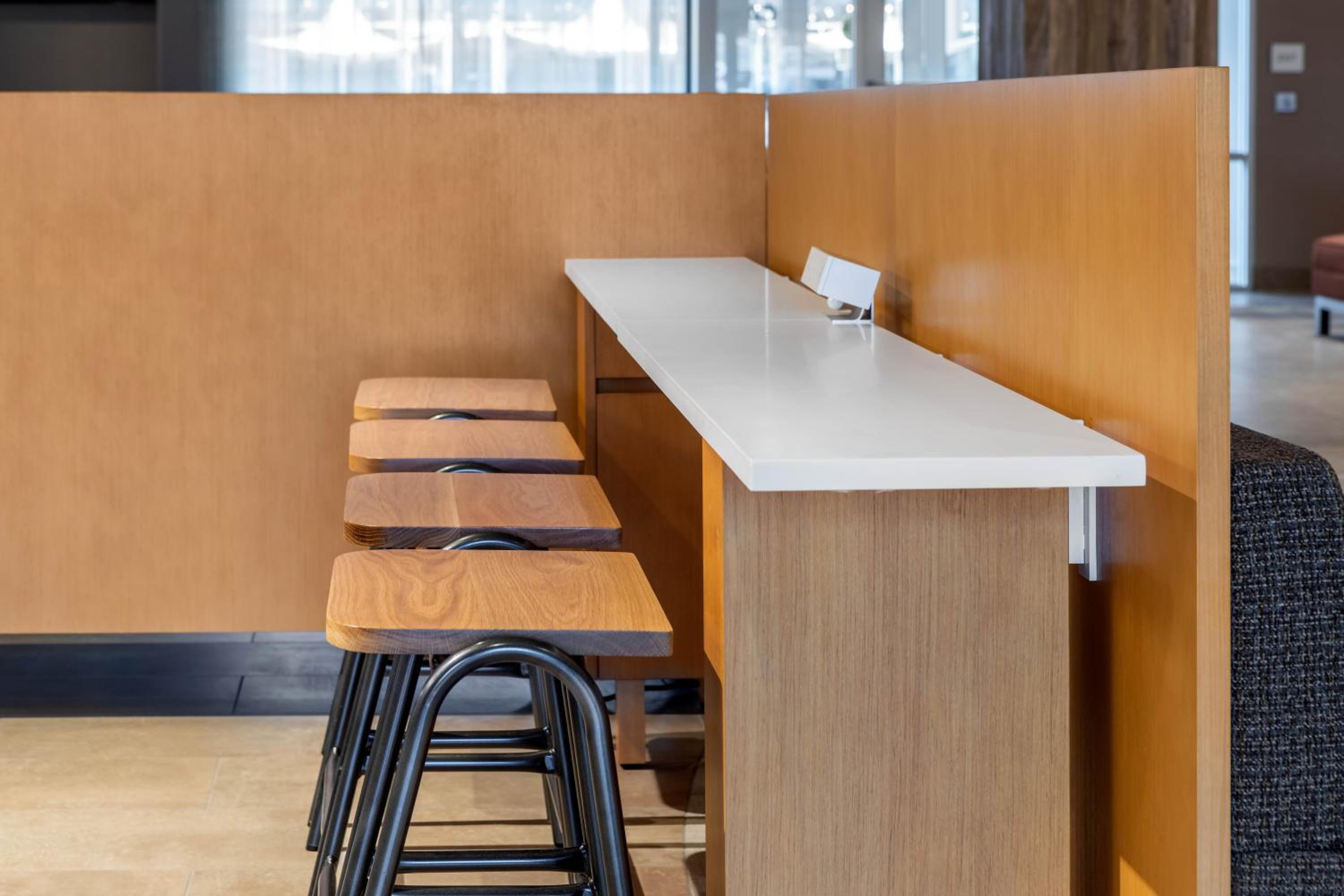 Фото Cambria Hotel Omaha Downtown