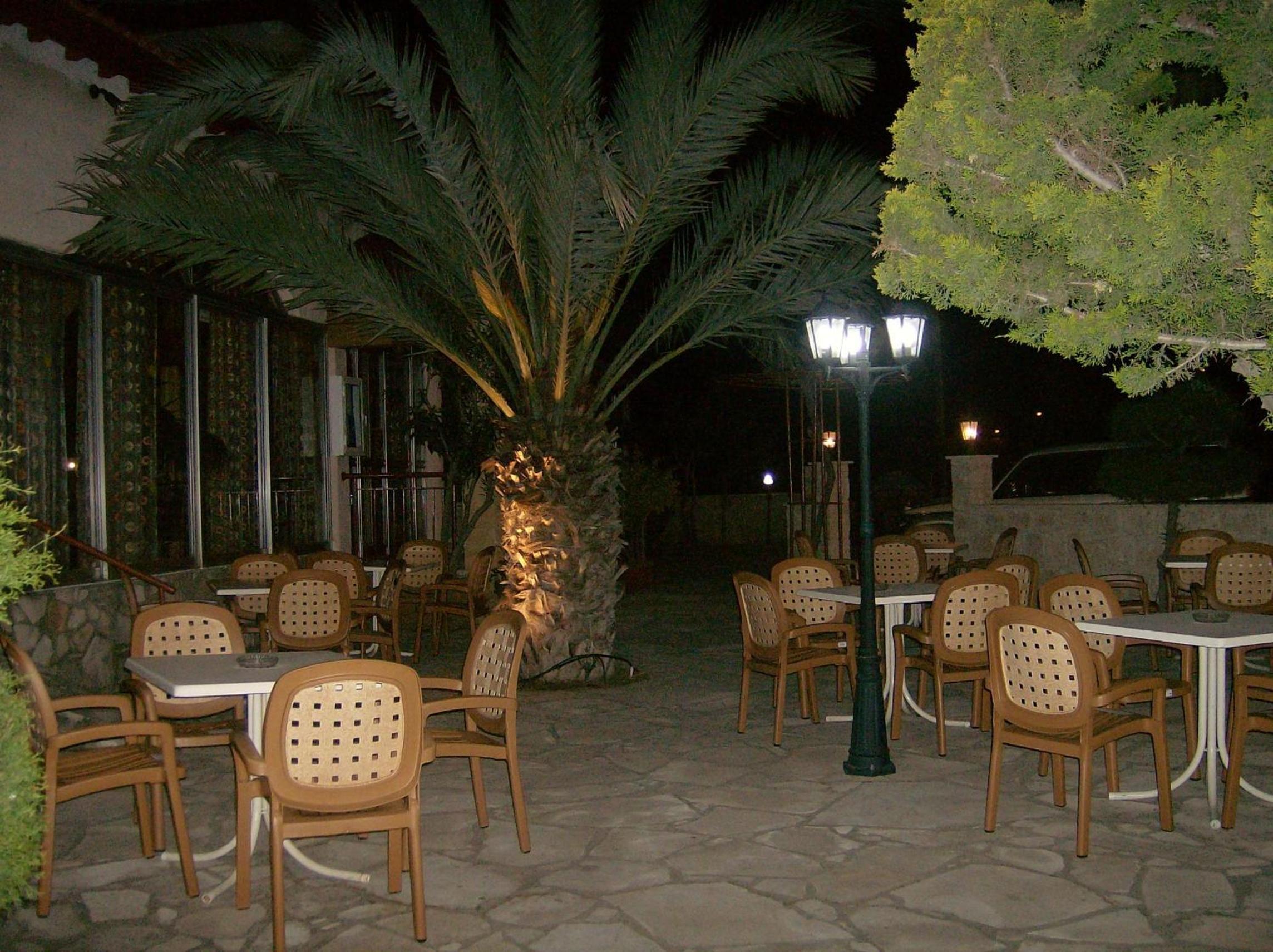 Фото Rantzo Holiday Apartments