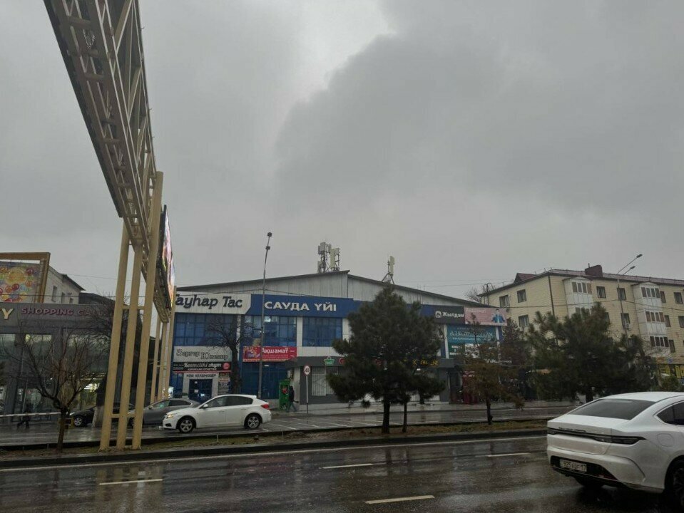 Shopping mall Gauhar Tas, Chimkent, photo