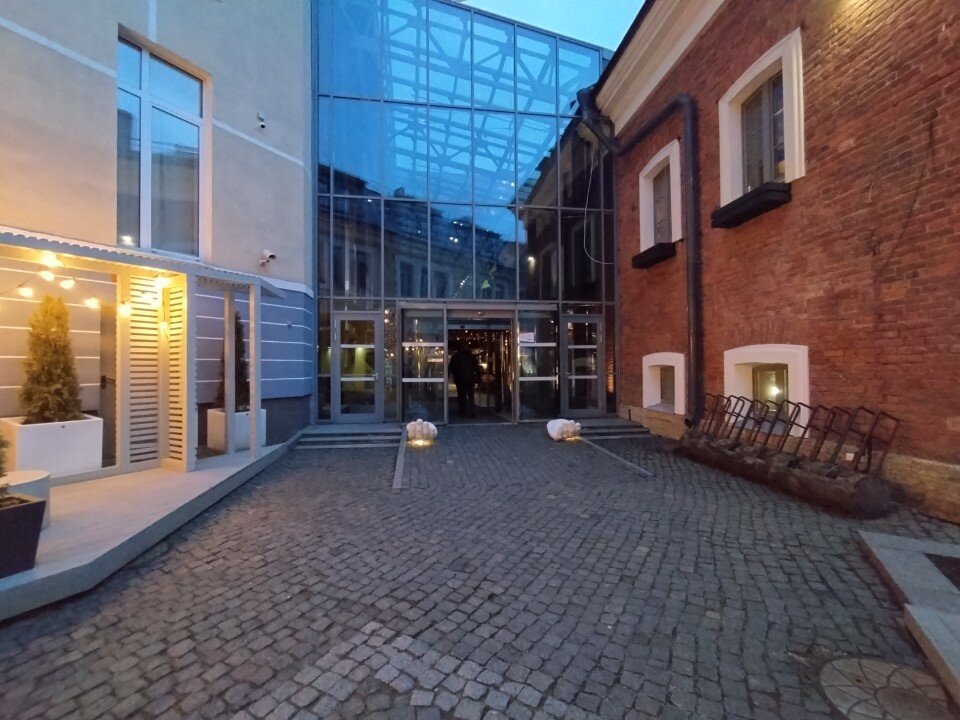 Фото Palace Bridge Hotel