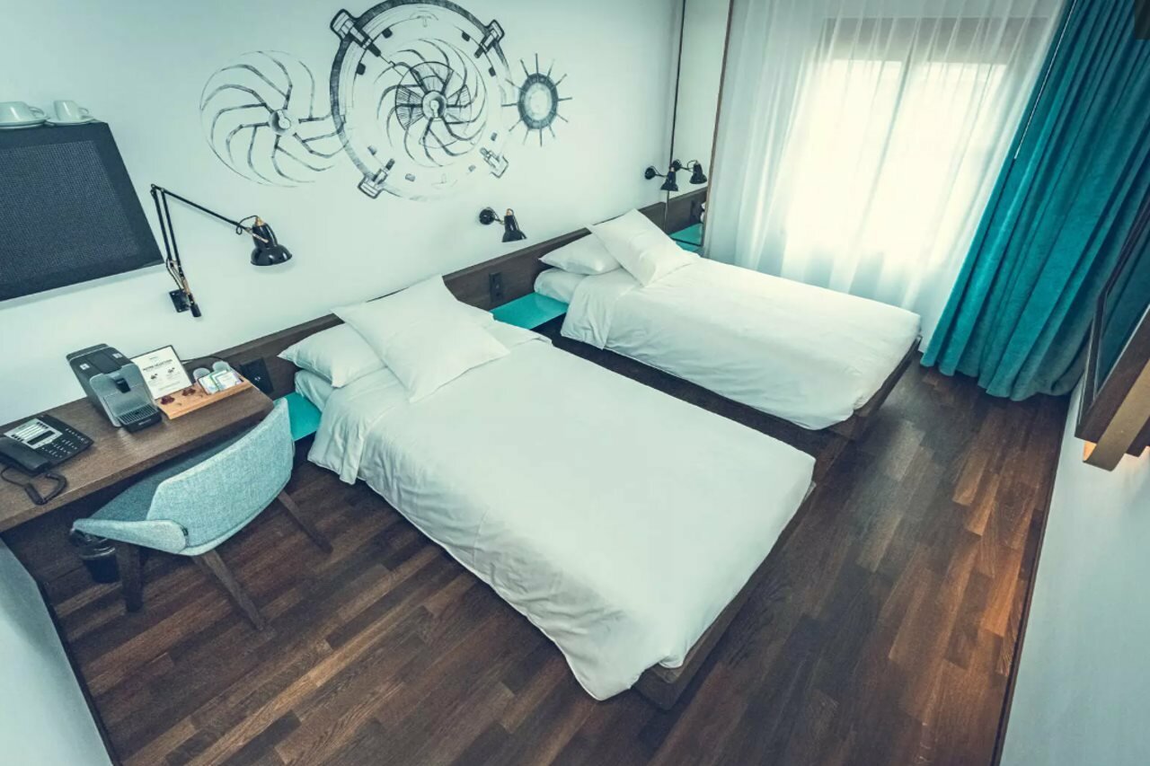 Фото Hotel Bernina Geneva