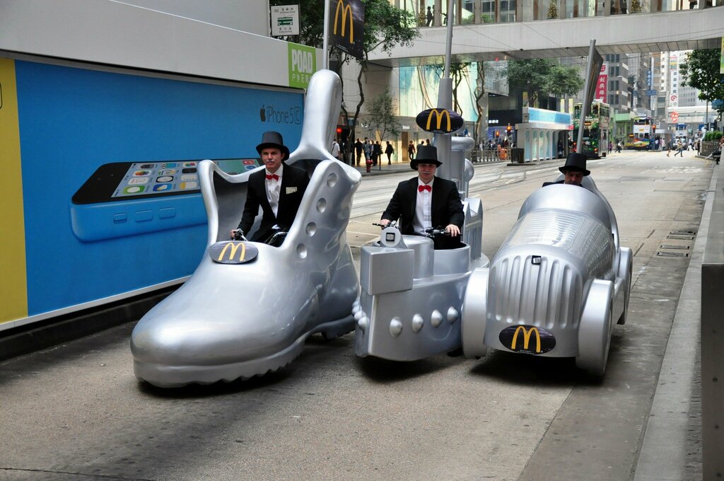 Public transport stop Ice House Street, Hong Kong, photo