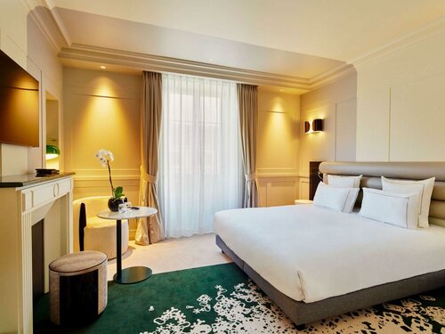 Гостиница La Licorne Hotel & SPA Troyes MGallery в Труа