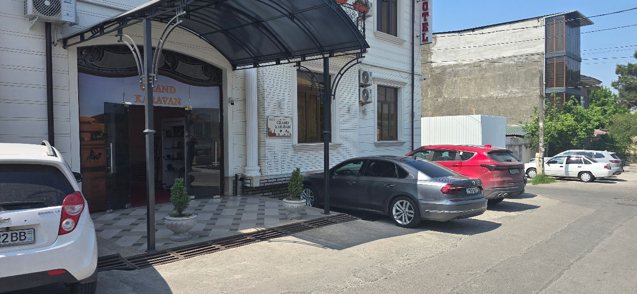 Фото Гранд Караван