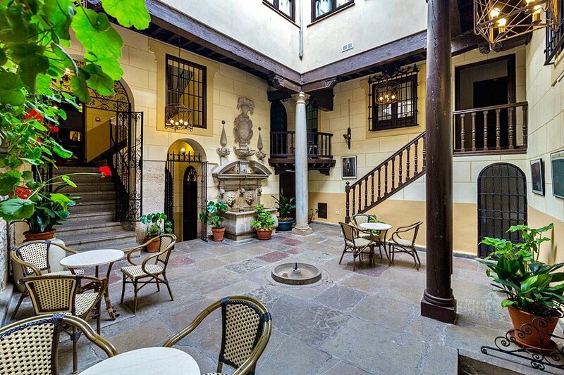 Гостиница Palacio Mariana Pineda Hotel в Гранаде