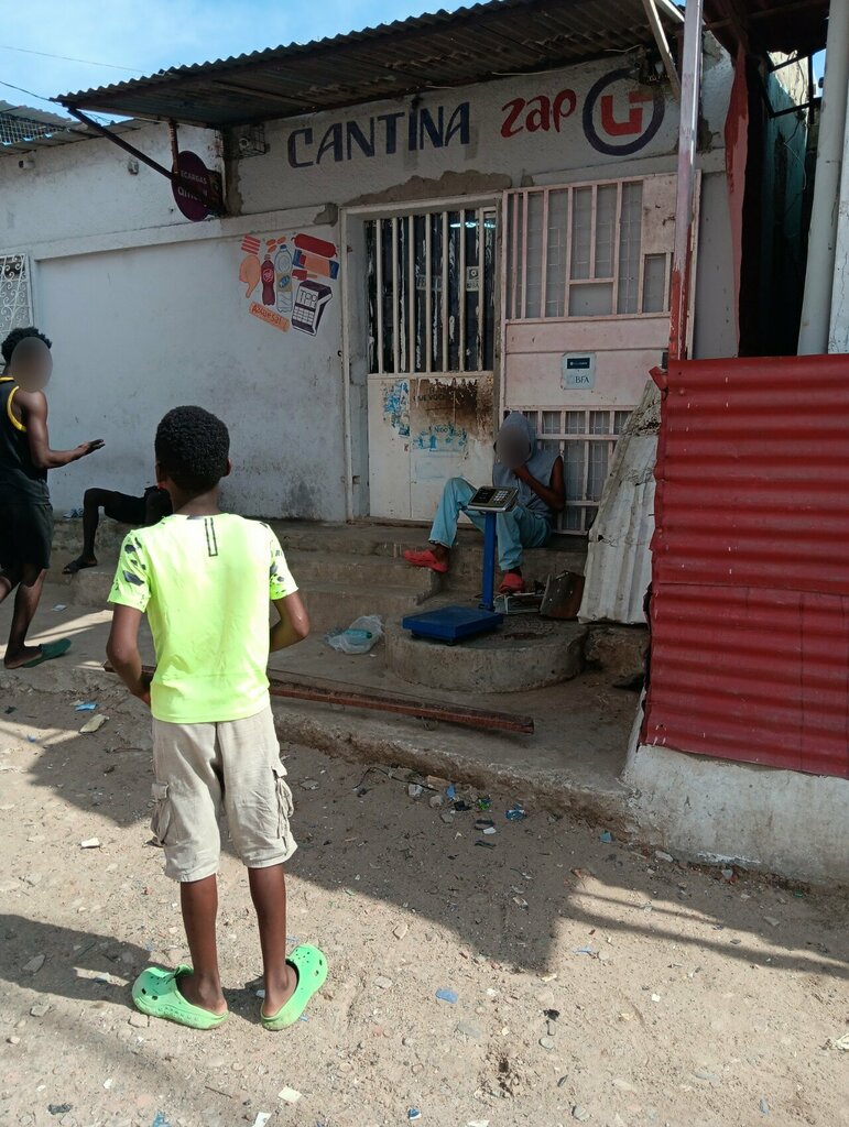 Cafe Cantina, Loanda, photo